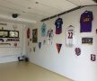 Marian Constantinescu și-a decorat garajul cu amintirile din cariera de fotbalist
