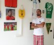 Marian Constantinescu și-a decorat garajul cu amintirile din cariera de fotbalist