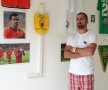 Marian Constantinescu și-a decorat garajul cu amintirile din cariera de fotbalist