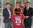 OFICIAL / FOTO Mihai Butean a fost prezentat la CFR Cluj!