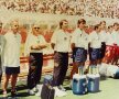 Pompi pe banca României la CM 1994, al treilea din stânga, imediat după Iordănescu și secundul Țiți Dumitriu