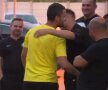 FOTO: Captură TV Telekom Sport // Budescu s-a revăzut cu cei din staff-ul FCSB-ului