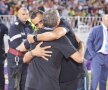 CA FRAȚII. Gică Hagi și Bogdan Argeș Vintilă s-au înfruntat duminică seară, pentru prima dată ca antrenori, în partida pe care Viitorul a disputat-o pe terenul lui FCSB. Discipolul și-a învins profesorul cu 2-1, roș-albaștrii obținând prima victorie după 5 eșecuri consecutive! (foto: Raed Krishan, GSP)