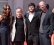 Documentarul „Colectiv”, proiectat în premieră la Festivalul de Film de la Veneția » Echipa de investigații a Gazetei, Mirela Neag, Cătălin Tolontan și Răzvan Luțac, alături de regizorul Alexander Nanau 