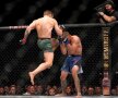 Conor McGregor și-a răpus adversarul în 40 de secunde. L-a „bombardat” pe Cerrone cu 27 de lovituri
