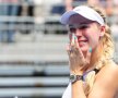 ADIO, CAROLINE! Wozniacki (#36 WTA) a pierdut ultimul meci al carierei, 7-5, 3-6, 7-5, cu Ons Jabeur (#78 WTA), în turul III la Australian Open. Daneza a părăsit terenul în lacrimi, punând punct unei cariere cu 30 de trofee, dintre care unul de Mare Șlem (Guliver/Getty Images)