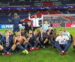 PSG A RÂS DE HAALAND. După calificarea în fața Borussiei Dortmund, jucătorii parizieni s-au așezat toți pe gazon în poziție lotus, ca într-o meditație budistă. Exact cum își sărbătorește golurile Haaland, copilul teribil al nemților. O ironie la adresa tânărului norvegian, o scenă care s-a repetat și în vestiarul gazdelor.