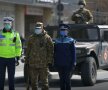 ROMÂNIA ÎN CARANTINĂ. Imagine surprinsă de fotoreporterul GSP Raed Krishan în centrul Bucureștiului cu viața în timpul pandemiei de coronavirus. Poliția, Jandarmeria și Armată patrulează pe străzi pentru a se asigura că nimeni nu încalcă regulile impuse prin Ordonanța Militară nr. 3. 