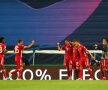 Bayern, prea puternică pentru Lyon! Nemții au câștigat cu 3-0 semifinala cu francezii și s-au calificat în finala Ligii Campionilor. Acolo îi așteaptă alți francezi, PSG, iar meciul pentru trofeu se joacă duminică (foto: Guliver/Getty Images)