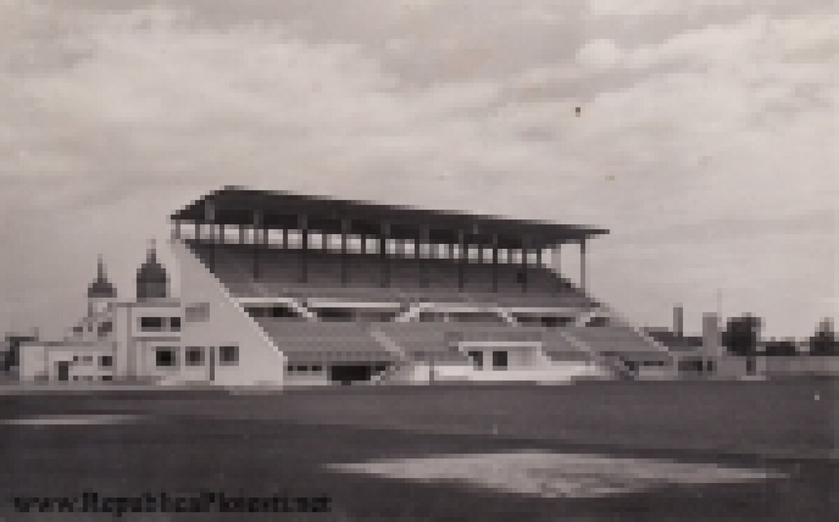 VIDEO / Legendarul stadion "Ilie Oană" din Ploieşti este demolat! Aici a pierdut Liverpool