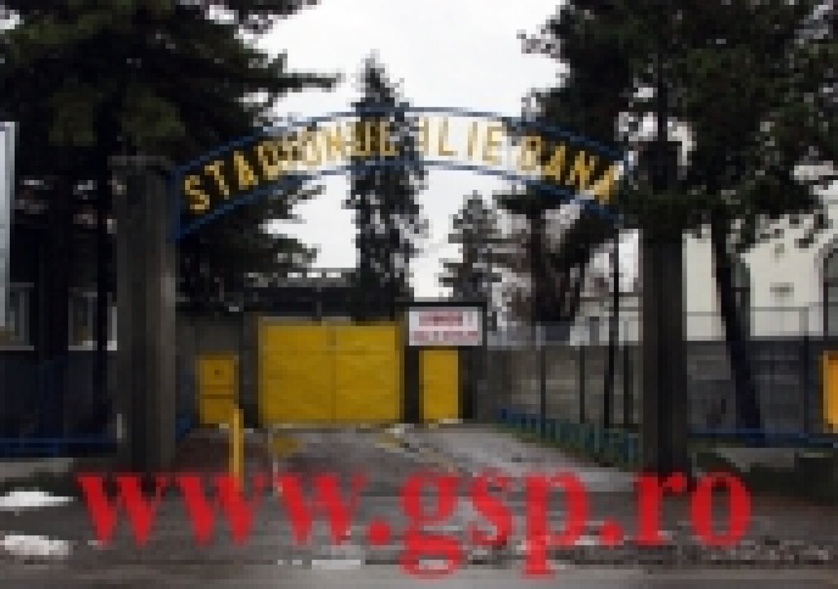 VIDEO / Legendarul stadion "Ilie Oană" din Ploieşti este demolat! Aici a pierdut Liverpool