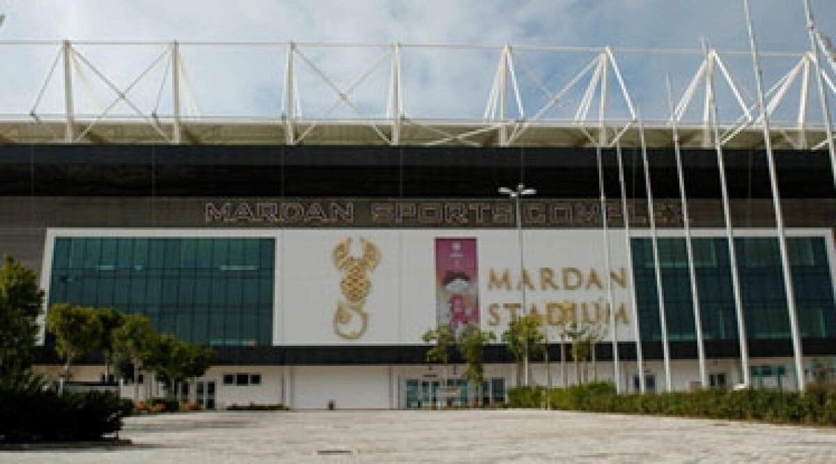 Steliştii se antrenează în lux pe cea mai modernă bază de pregătire de pe litoralul Mediteranei