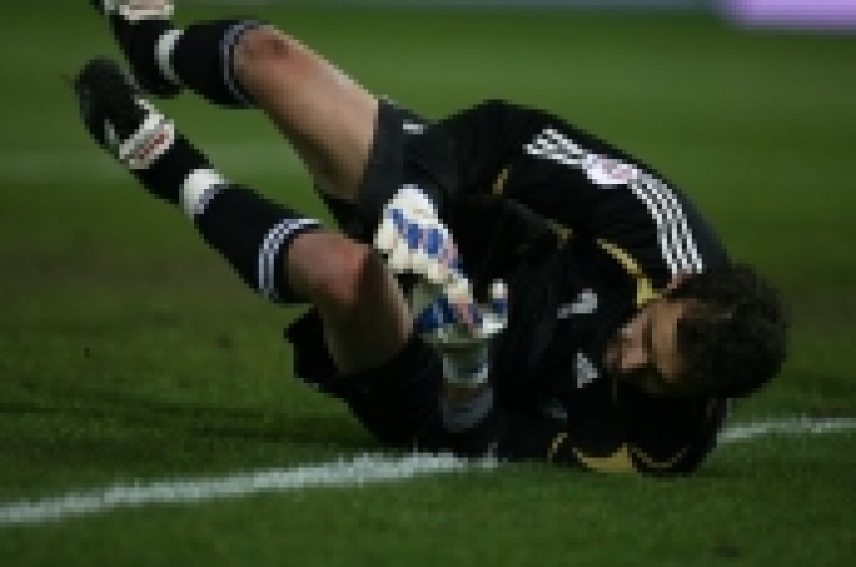 Bogdan Lobonţ a împlinit astăzi 32 de ani. Transmite-i un mesaj!