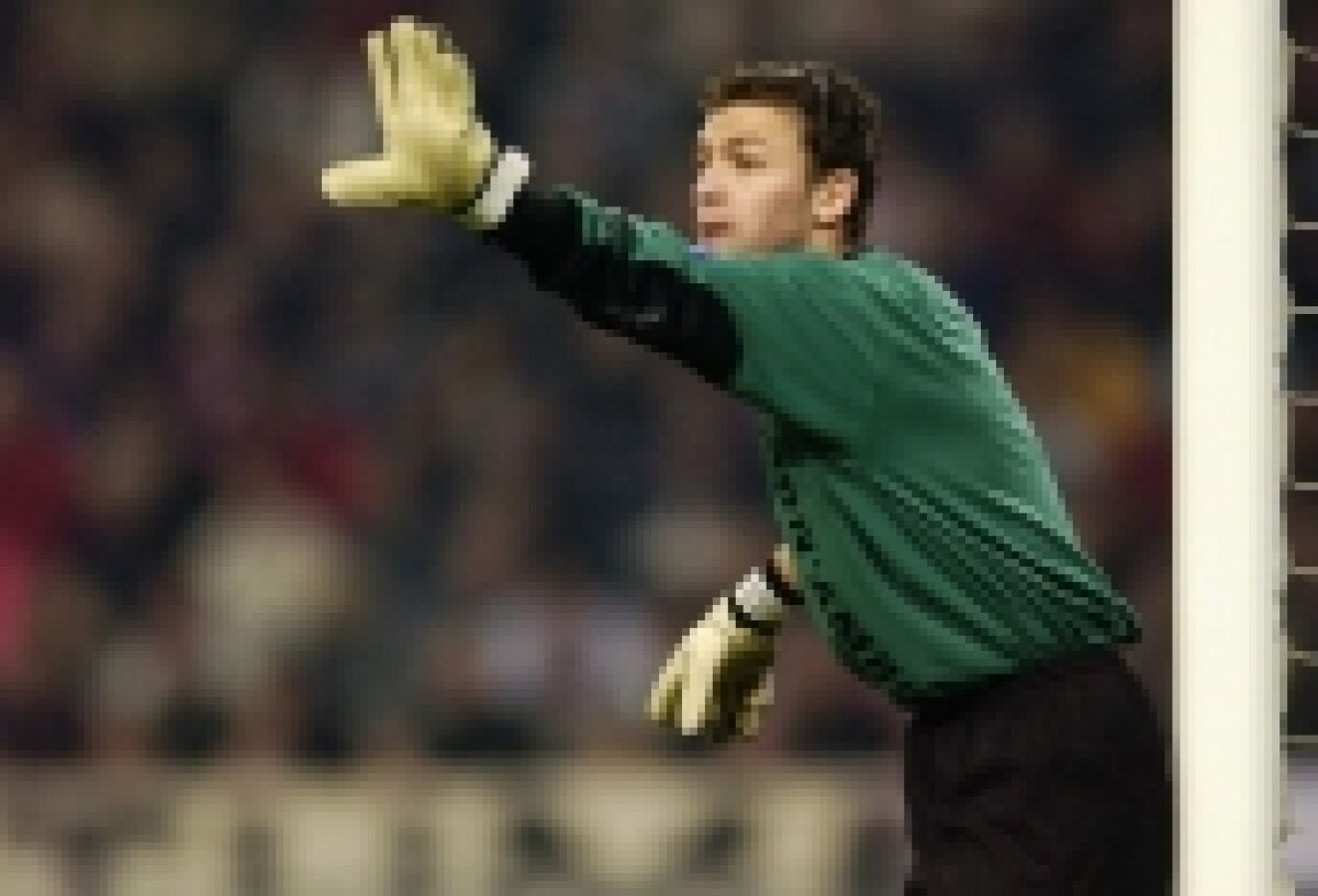 Bogdan Lobonţ a împlinit astăzi 32 de ani. Transmite-i un mesaj!