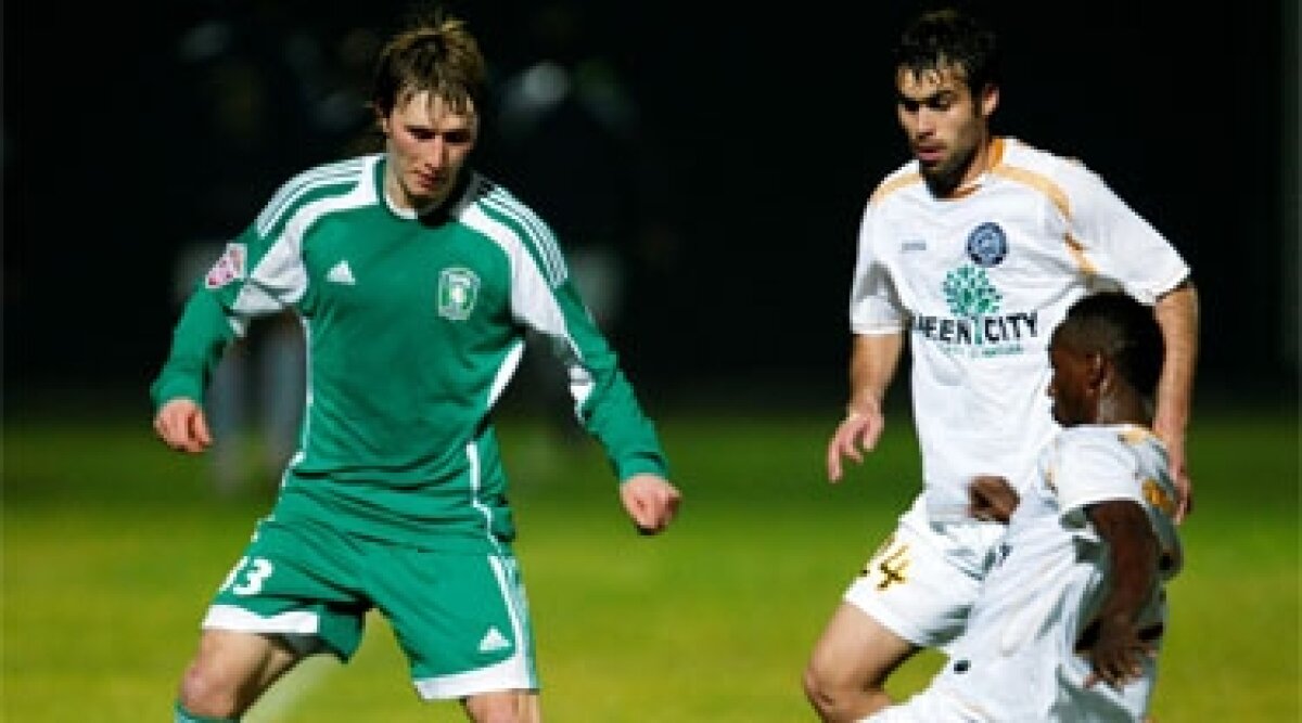 FOTO » Levy a debutat cu victorie: Unirea a învins cu 1-0, prin golul lui Maftei