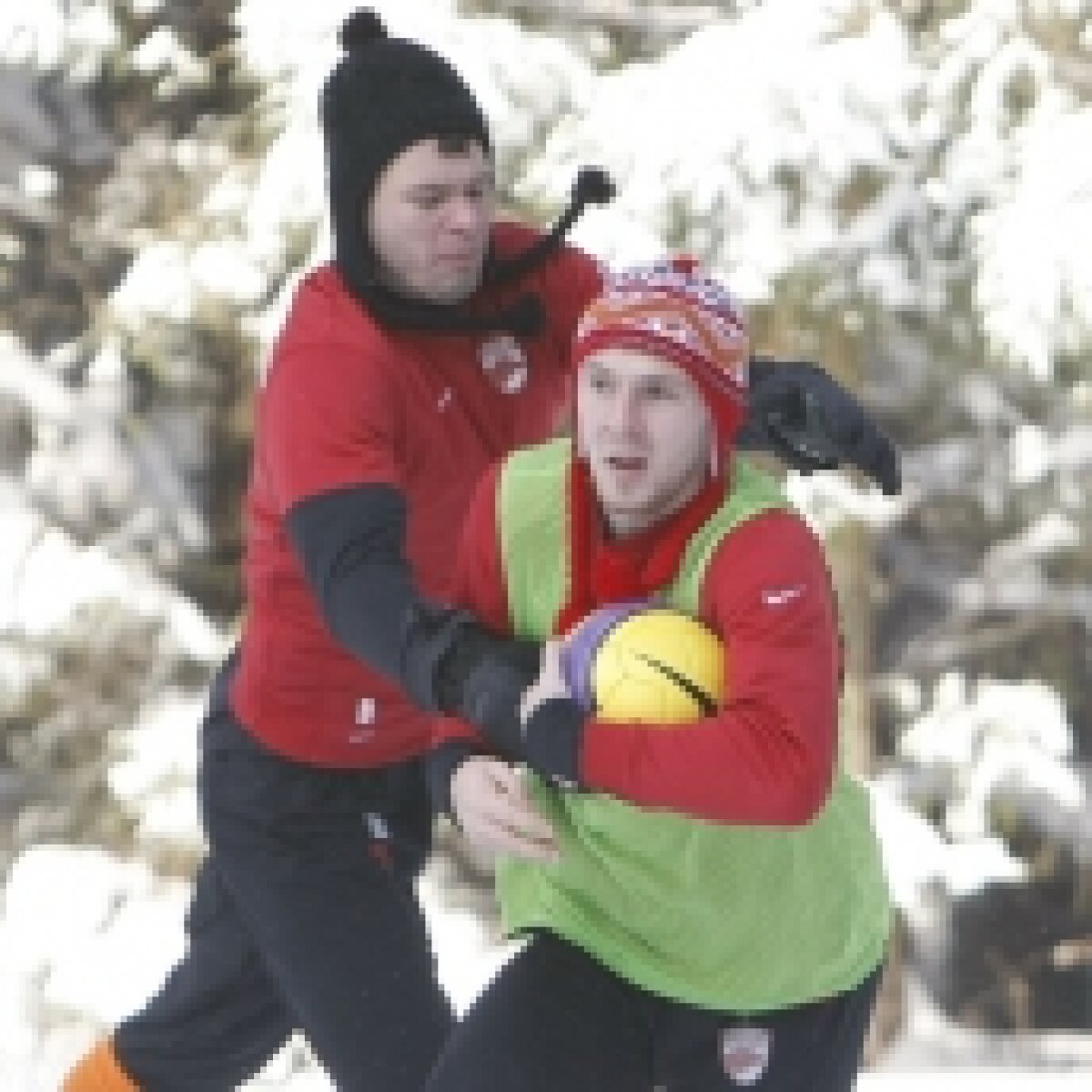 FOTBAL RUGBY SHOW! Niculae a băgat frica-n colegi la antrenamente
