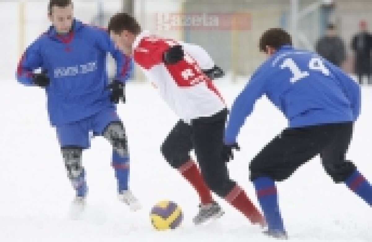 FOTO / Vezi imagini din amicalul lui Dinamo cu Unirea Tărlungeni (0-0)!