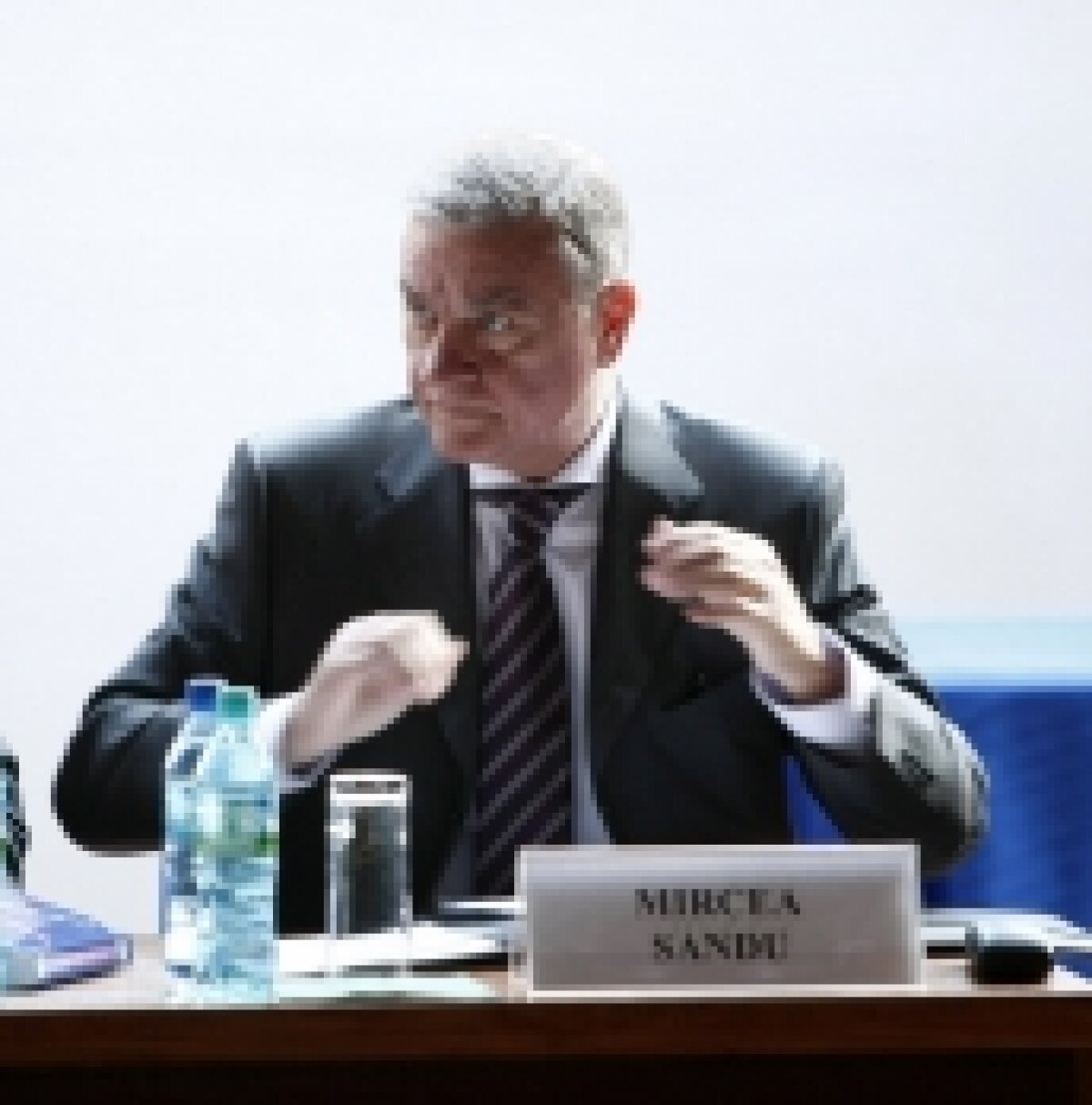 FOTO / Alegerile pentru preşedinţia FRF, în imagini!