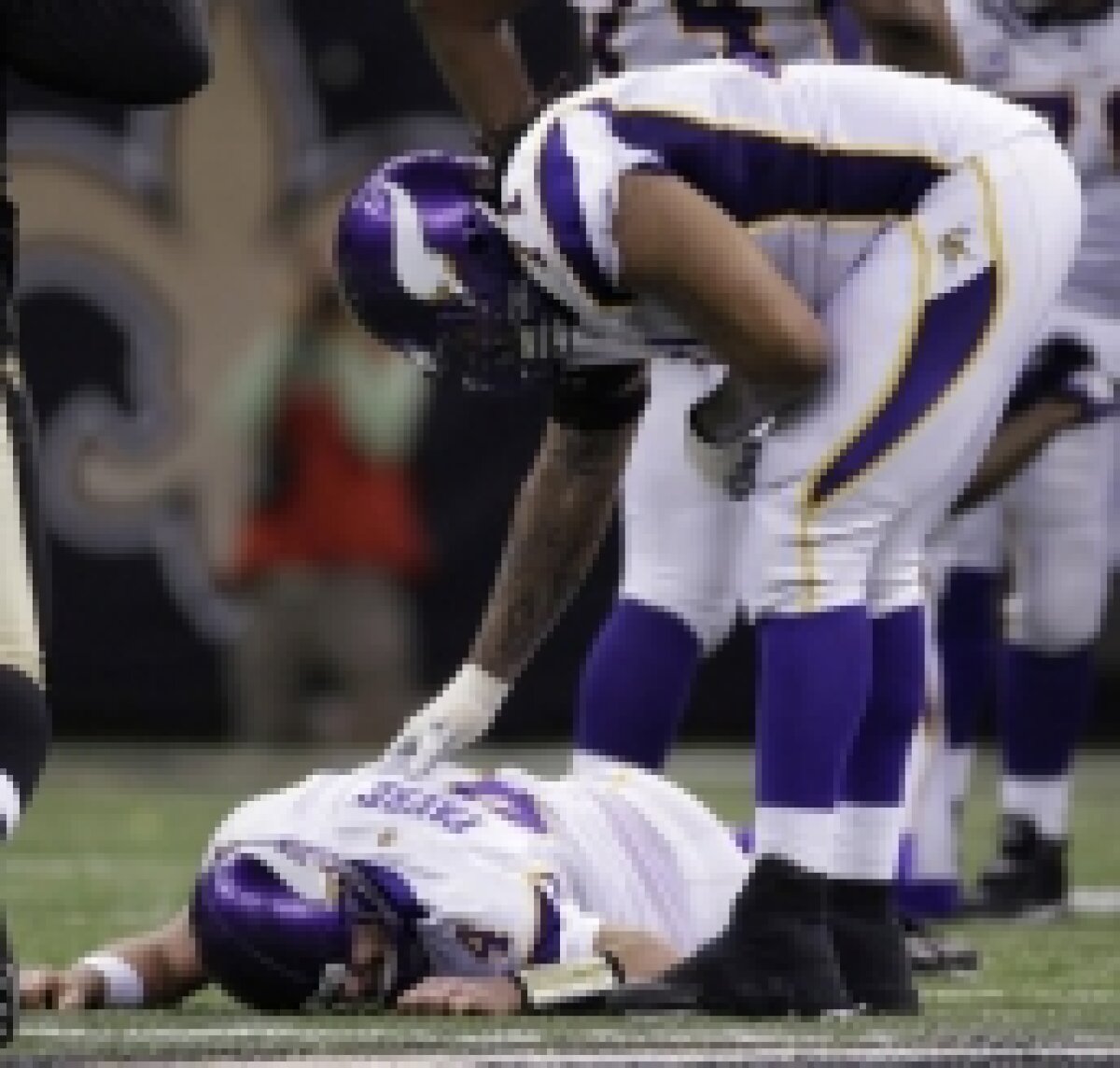 Brett Favre ratează Super Bowl-ul la 40 de ani! Colts cu Saints joacă finala!