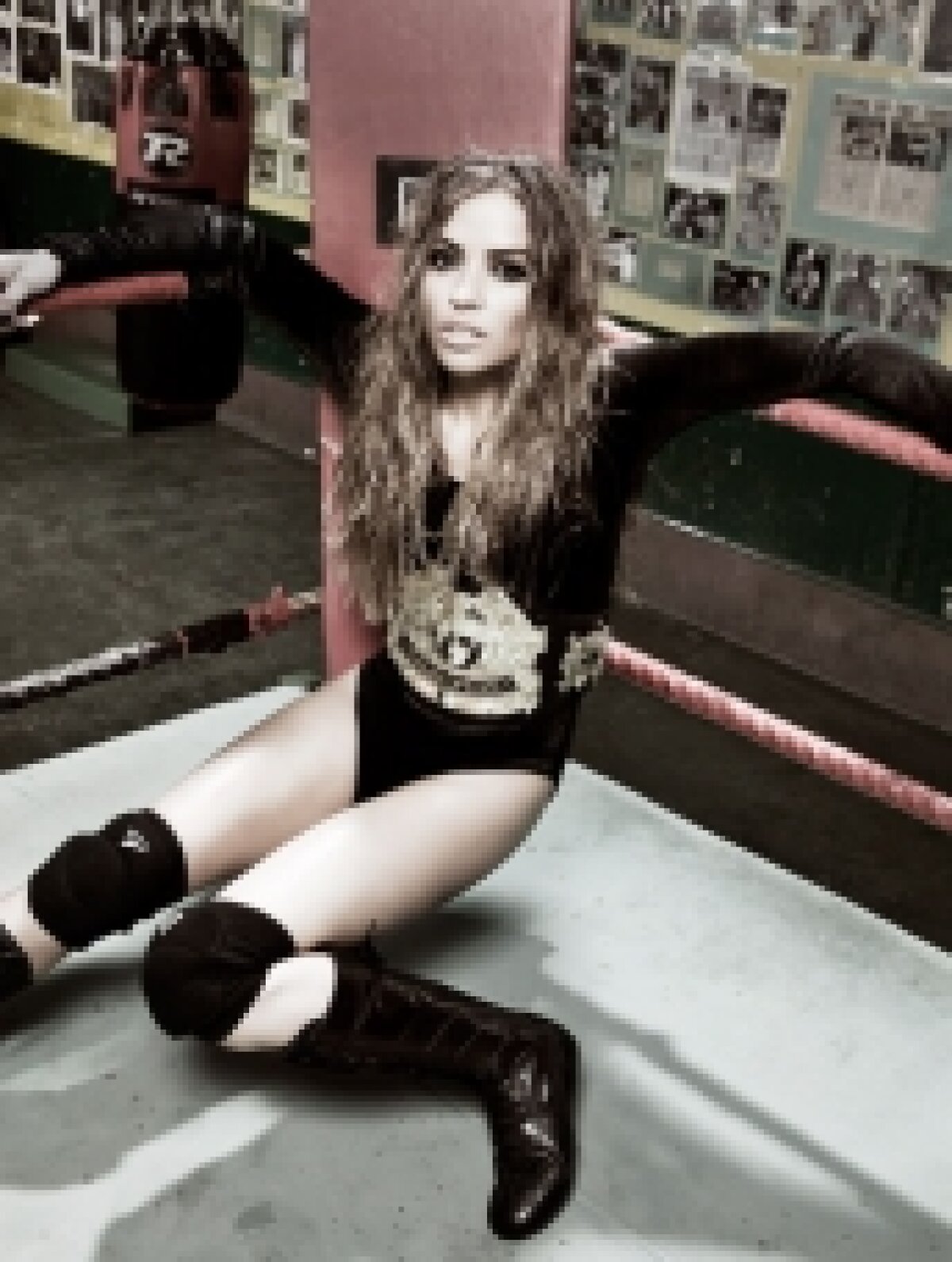 Lampard, prins între fosta şi actuala iubită. Vezi cum vrea Elen Rives să-l recucerească!