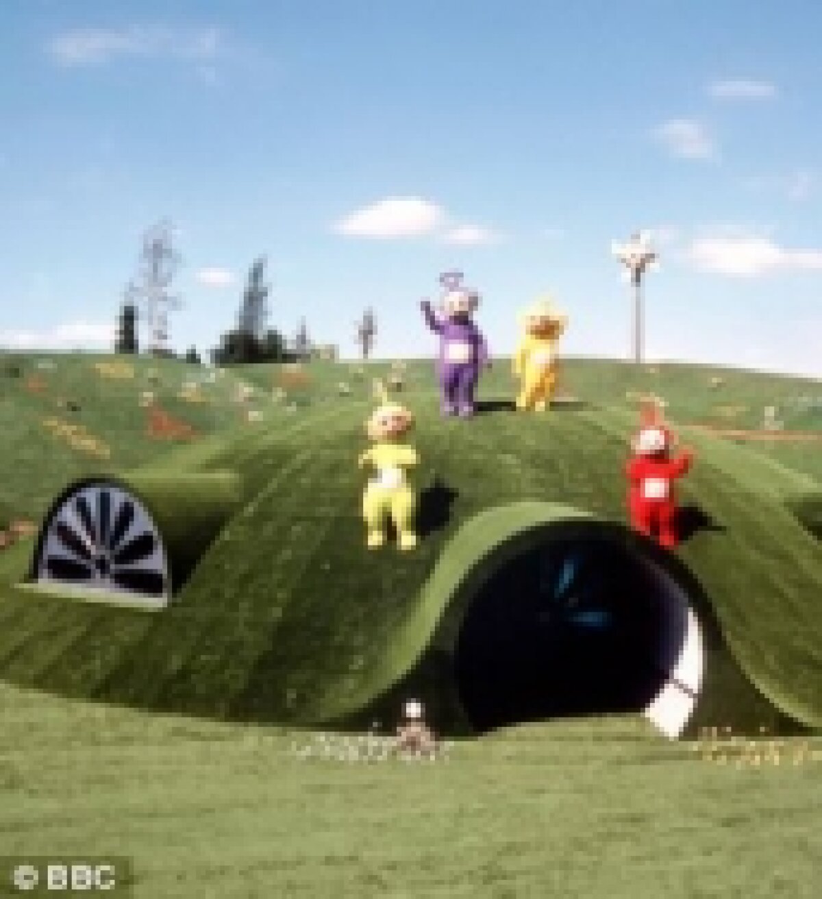 Gary Neville îşi face o casă-buncăr de 8 milioane de lire. Vezi cum arată construcţia!