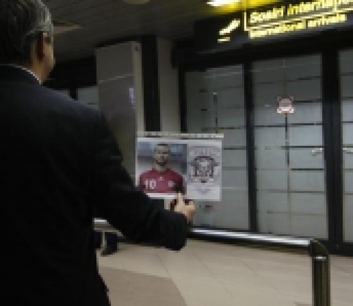 Gauracs e în România pentru a negocia cu Rapid: "Mîine seară vedem dacă rămîn sau nu!"