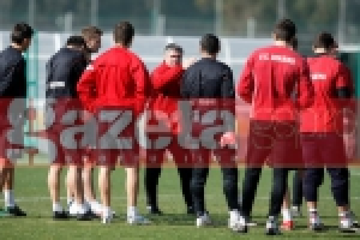 Vezi imagini de la antrenamentul de astăzi al "cîinilor" din Antalya