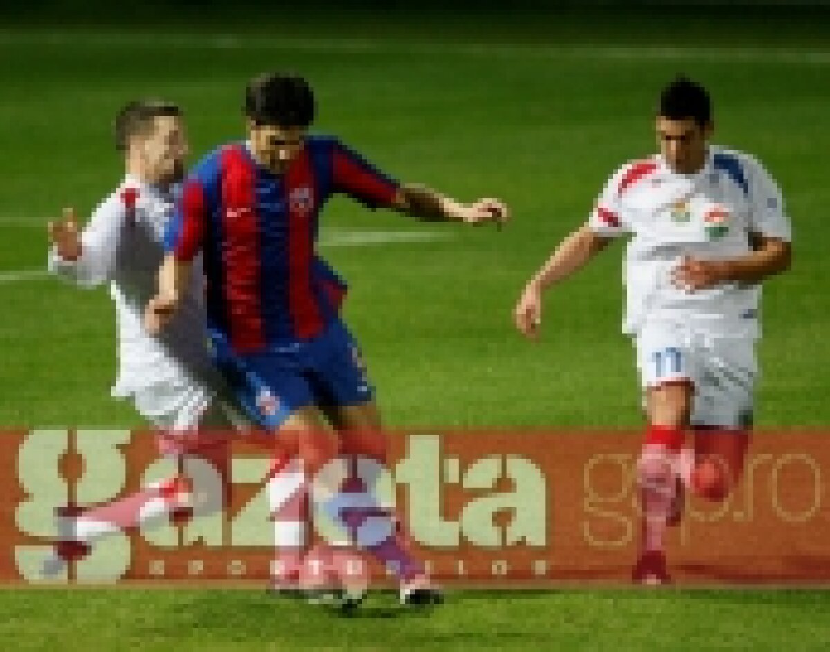FOTO / Amical Steaua-Vasas Budapesta 2-0