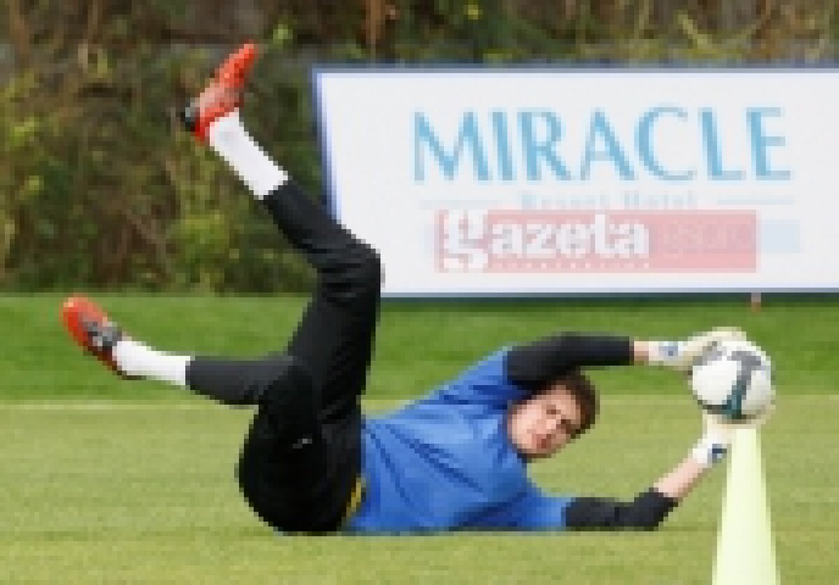 FOTO / Vezi imagini de la antrenamentul de azi al Stelei!