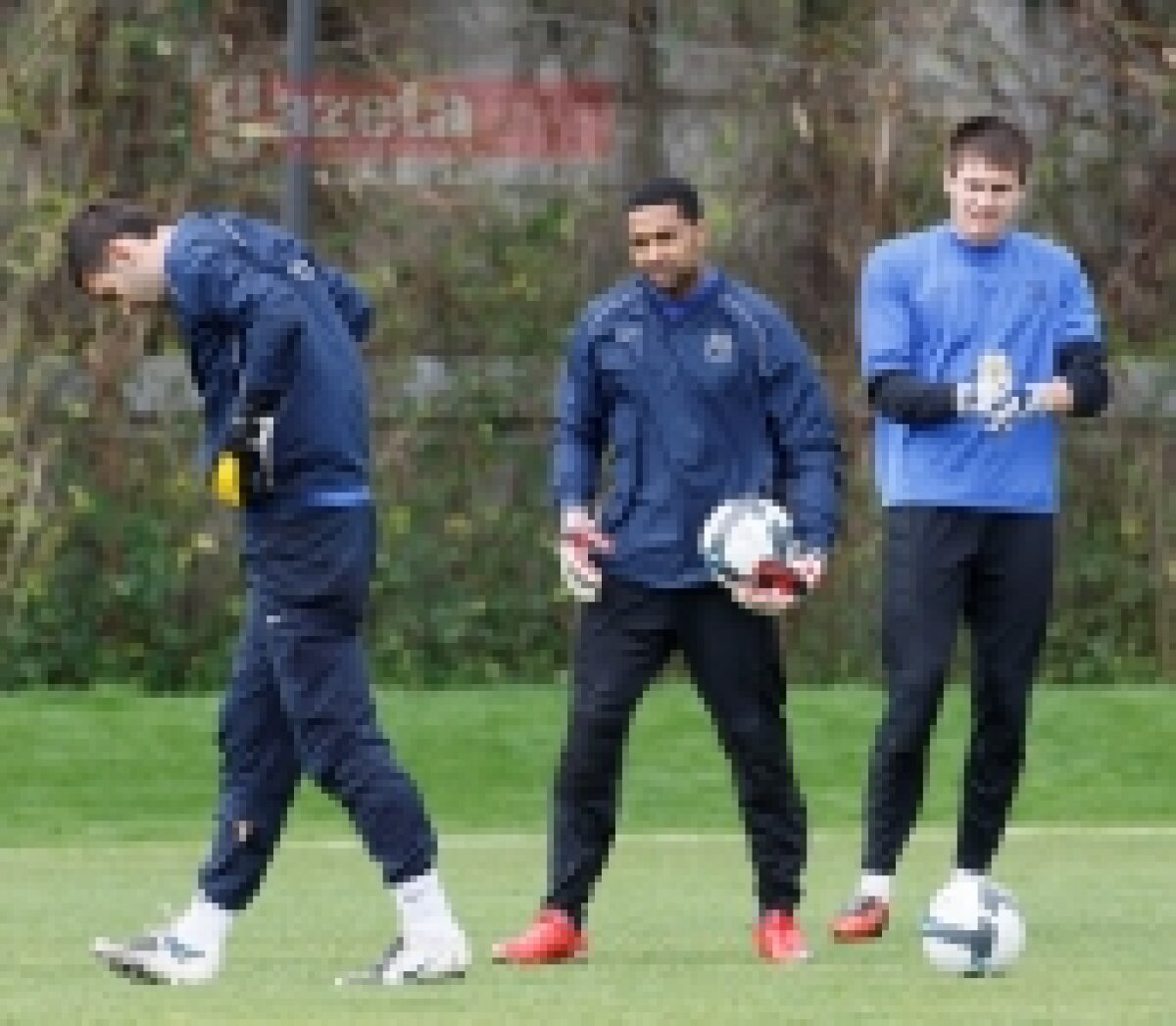 FOTO / Vezi imagini de la antrenamentul de azi al Stelei!