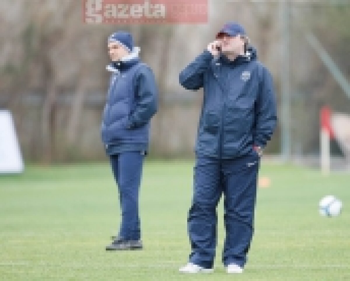 FOTO / Vezi imagini de la antrenamentul de azi al Stelei!