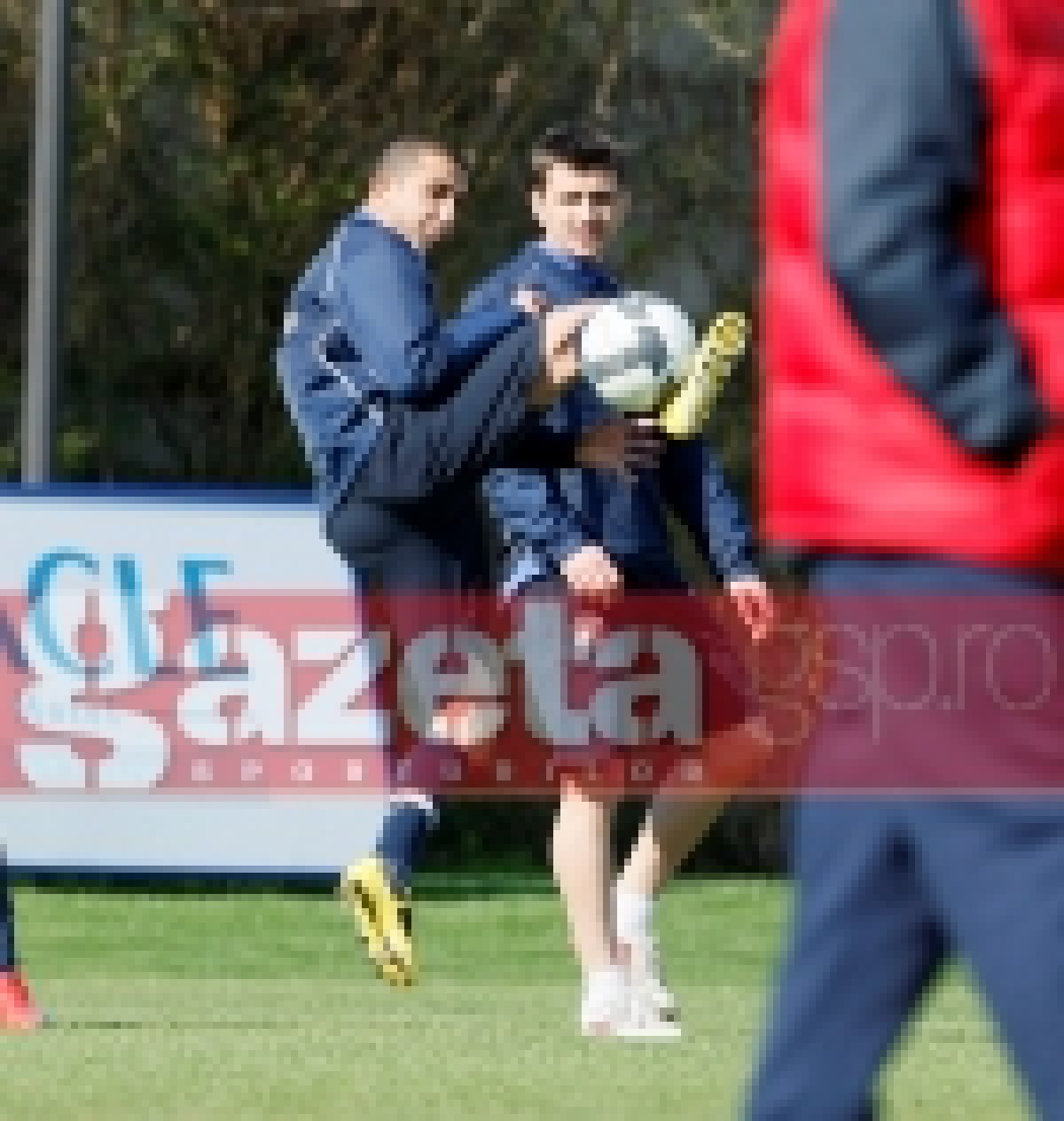 FOTO / Vezi imagini de la primul antrenament al fraţilor Karamian la Steaua!