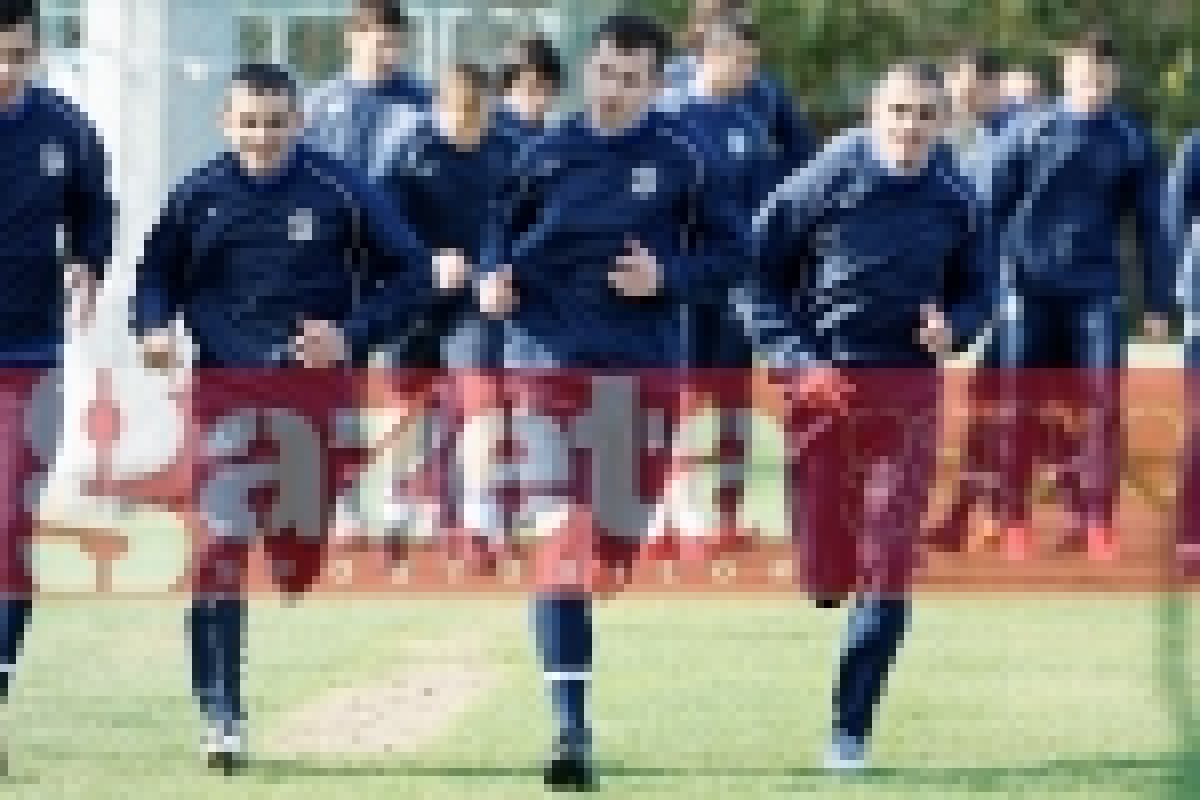 FOTO / Vezi imagini de la primul antrenament al fraţilor Karamian la Steaua!