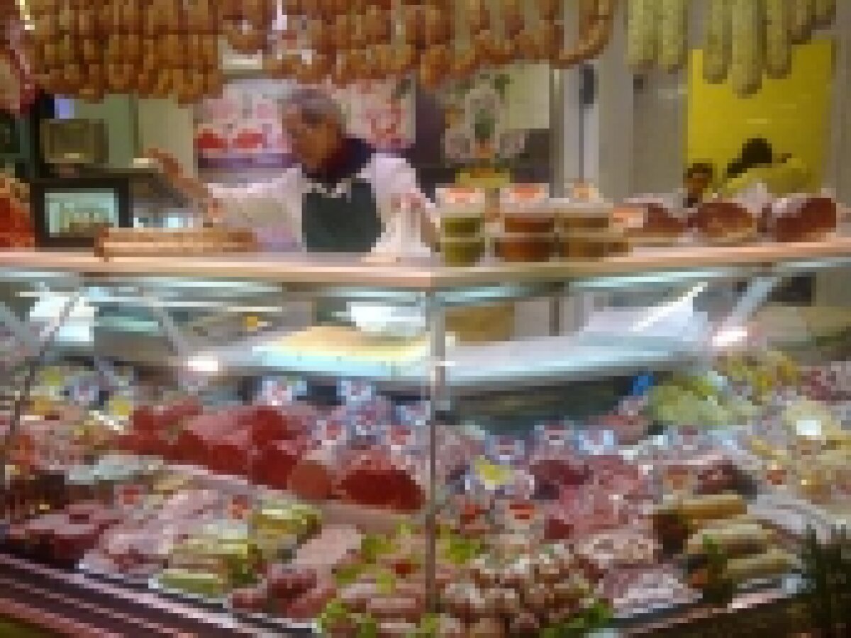 Fanii îl condamnă pe Mutu: "Chivu întreabă medicul şi cînd se dă cu gel, el de ce nu face aşa?"