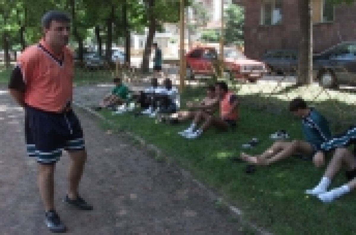 Stoichiţă a rememorat alături de GSP cele mai frumoase momente din carieră » 28 DE ANI în 12 IMAGINI