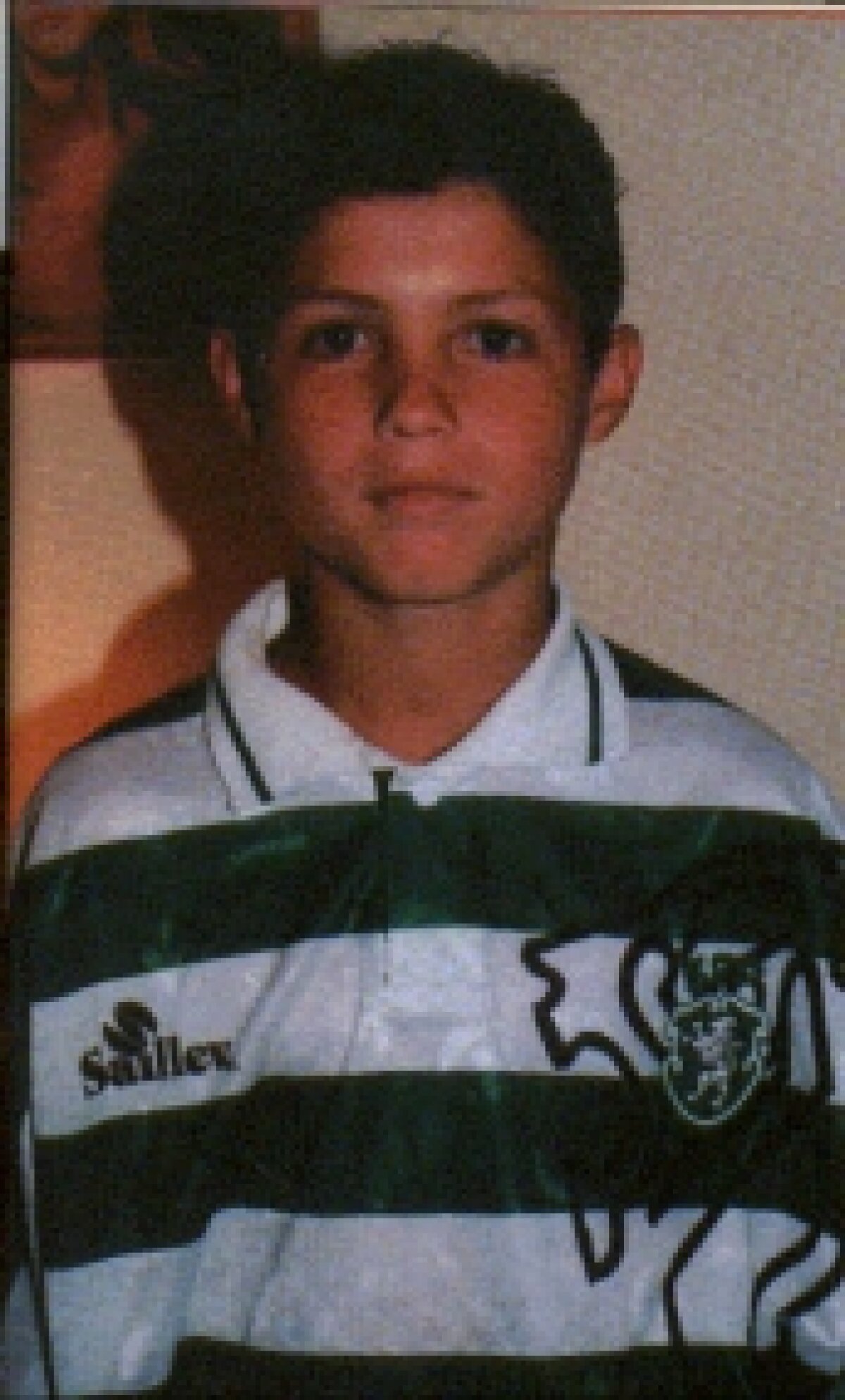 25 de ani în 25 de imagini: Cristiano Ronaldo e născut în aceeaşi zi cu Hagi :D