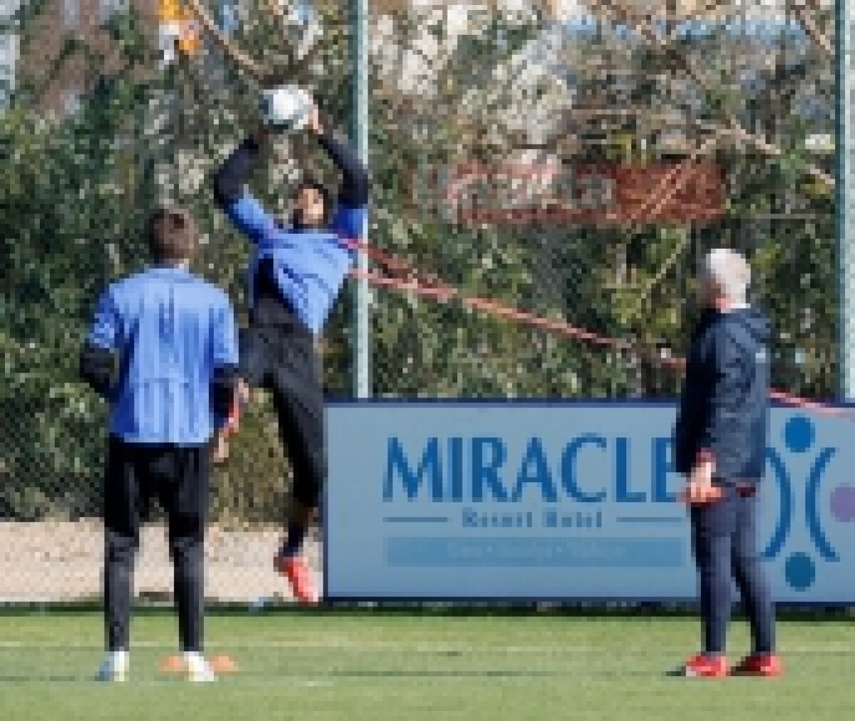 FOTO / Vezi imagini cu Parpas la primul antrenament cu Steaua!
