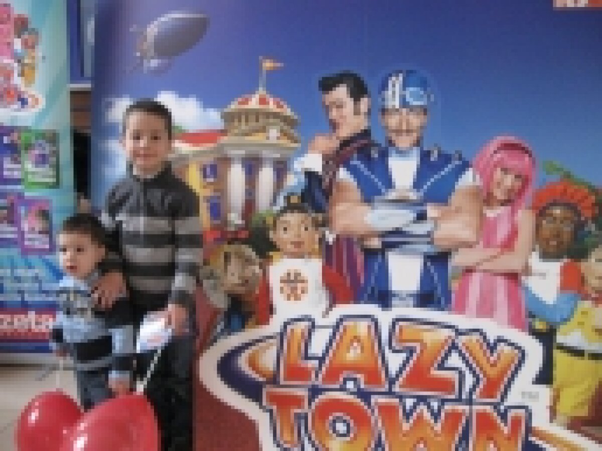 Orăşelul Leneş la Brăila şi Constanţa