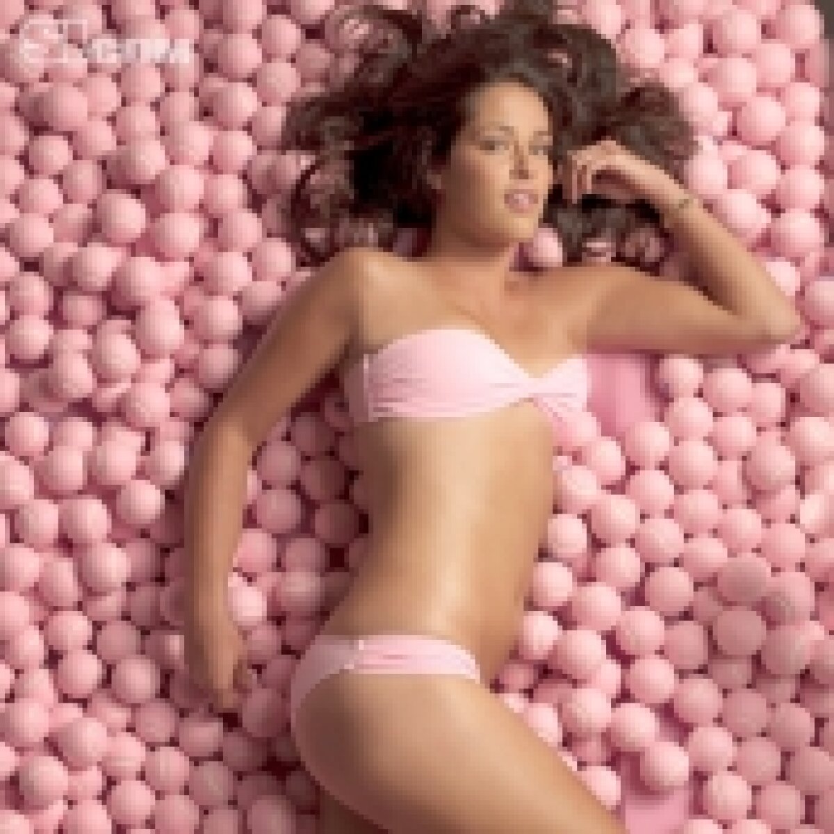 Sport Illustrated, ediţia costumelor de baie! HOT GIRLS!