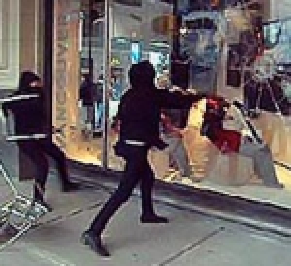 FOTO » Incidente în centrul oraşului Vancouver, în prima zi a Jocurilor Olimpice