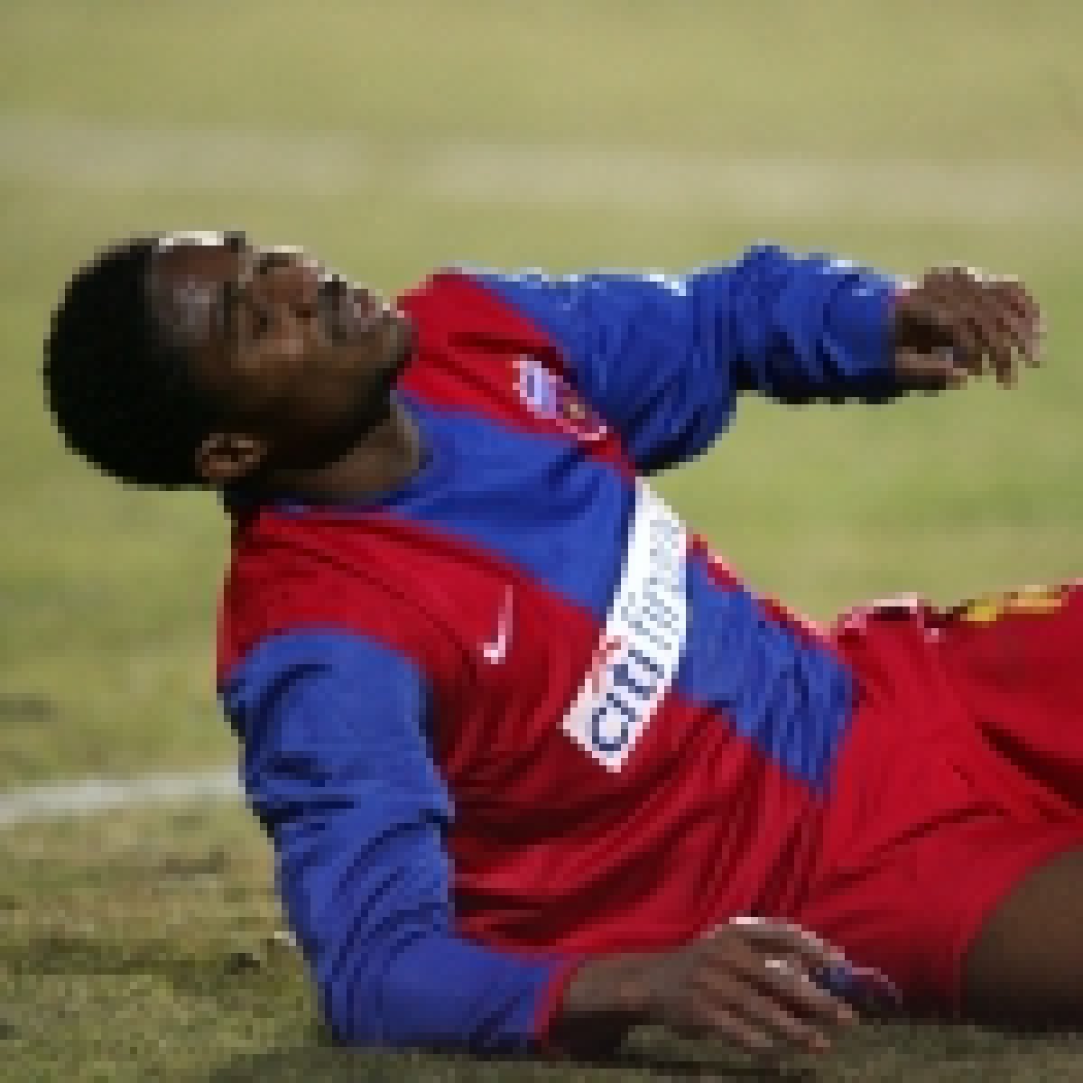 Emeghara află la Bologna dacă joacă în retur » Pe teren sau la spital!