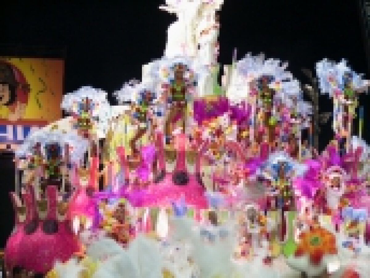 Distracţie la Carnavalul de la Rio