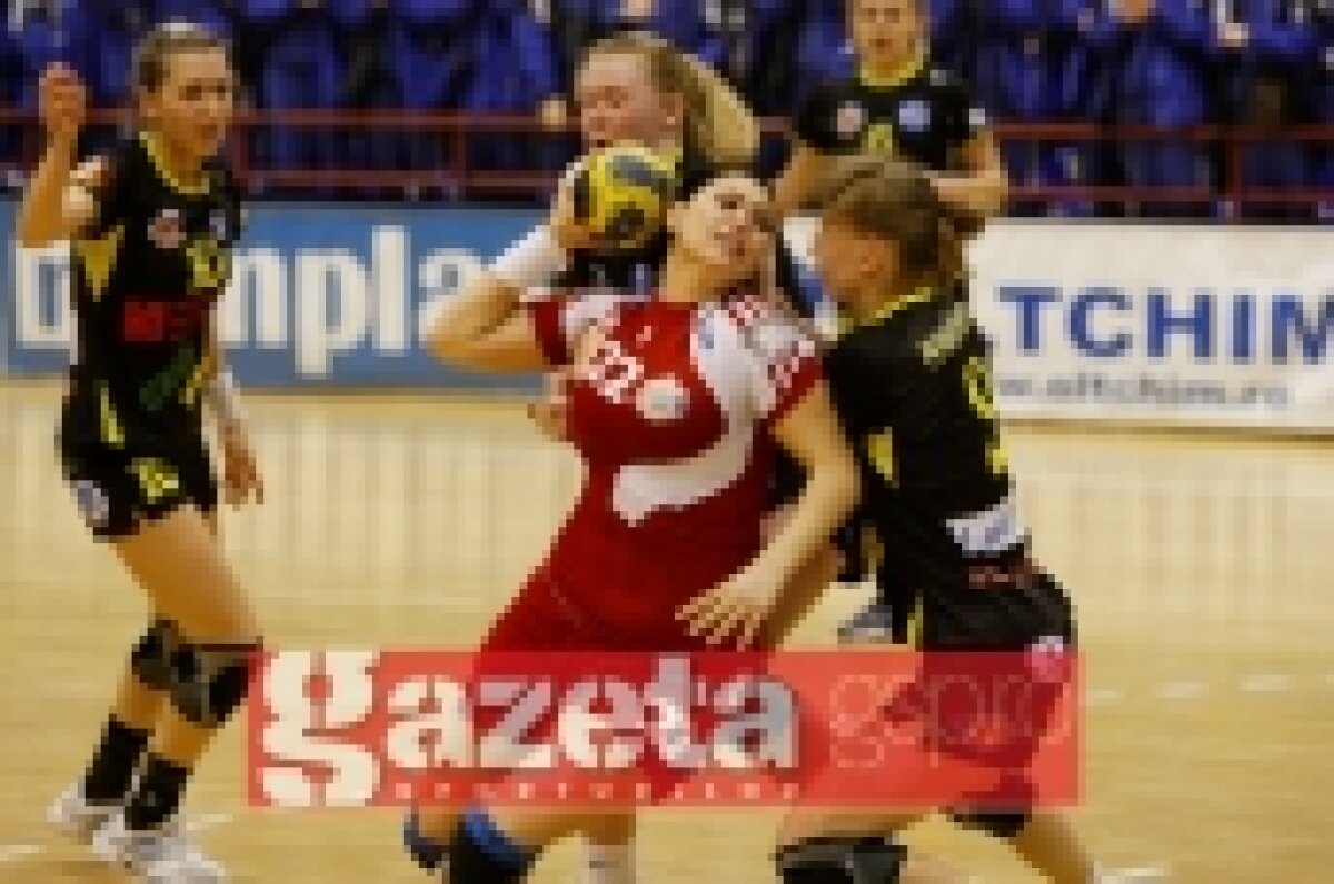 FOTO / Oltchim - Dinamo Volgograd 30-24 (16-9) / Oltchim este aproape de semifinale!