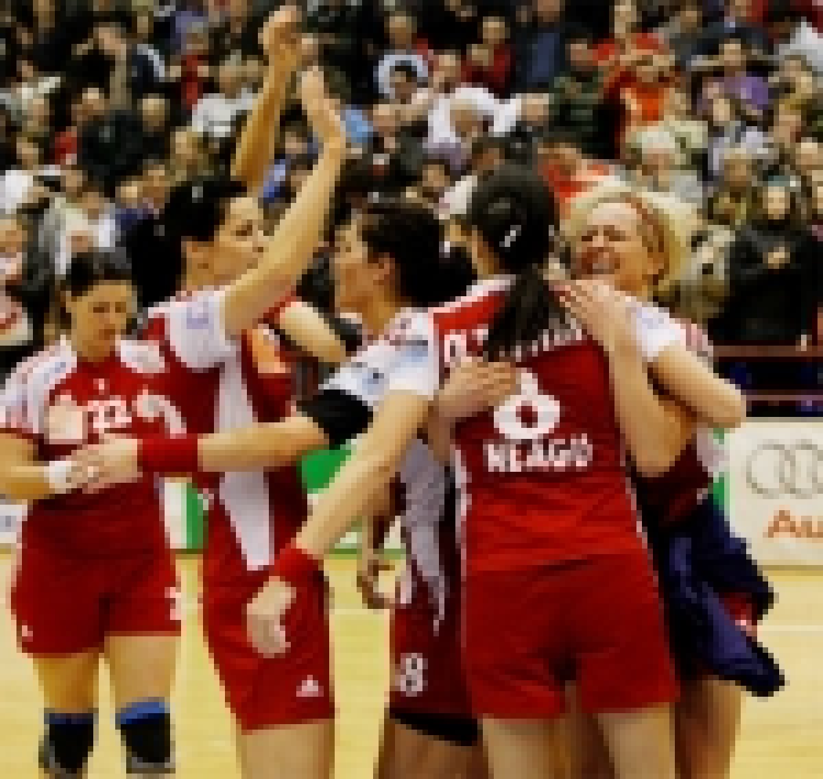 FOTO / Oltchim - Dinamo Volgograd 30-24 (16-9) / Oltchim este aproape de semifinale!