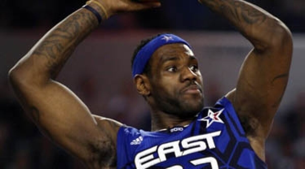 Estul cîştigă All-Star Game-ul din 2010 în faţa a peste 100.000 de fani!