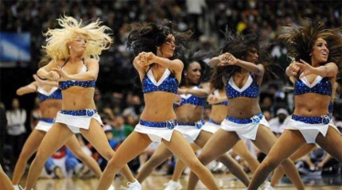 FOTO / Spectacol şi zeci de vedete la All-Star Game!