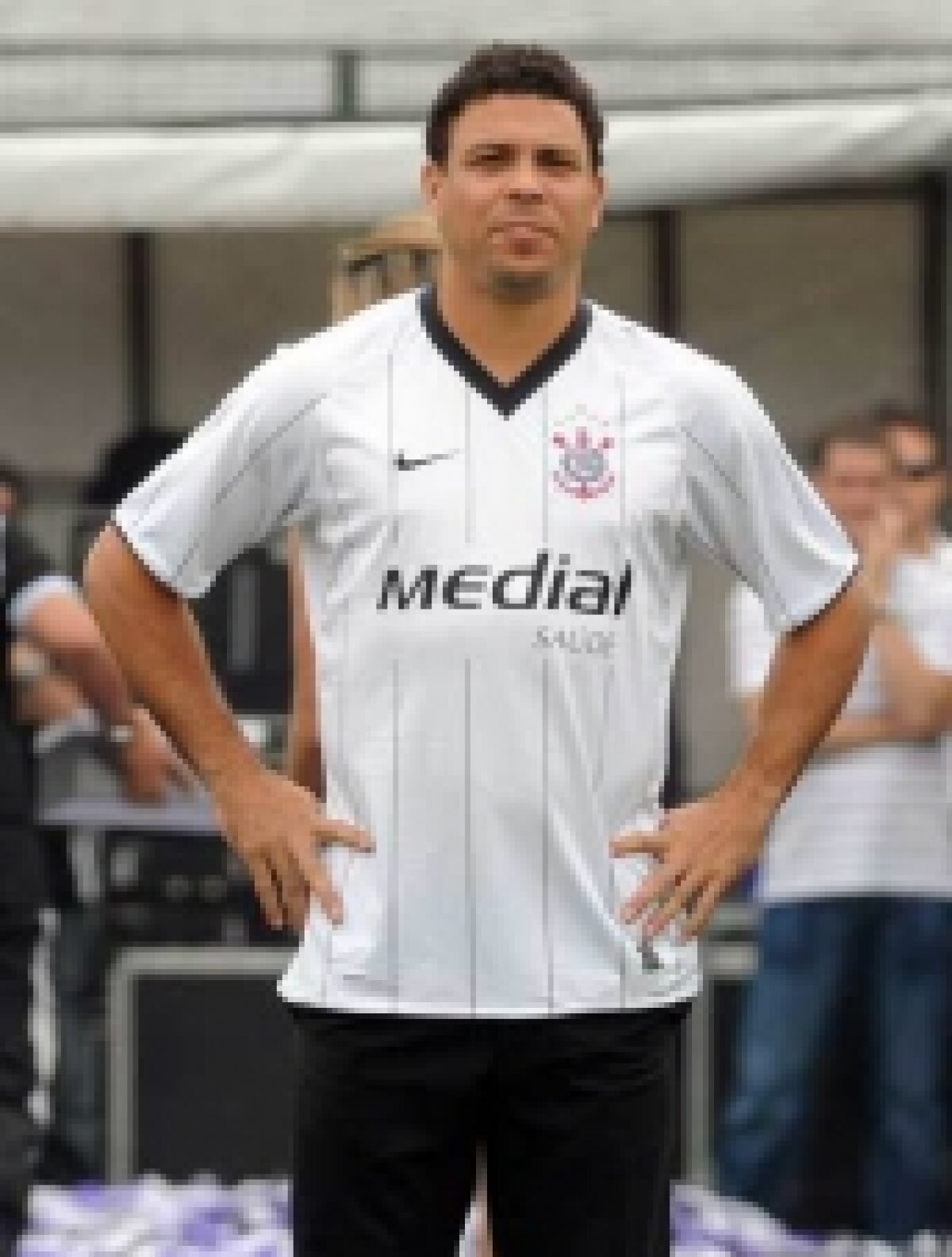 Brazilianul Ronaldo a revenit la look-ul care l-a consacrat