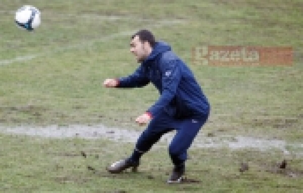 FOTO / Antrenament în noroi, episodul doi! Vezi imagini cu jucătorii Stelei!