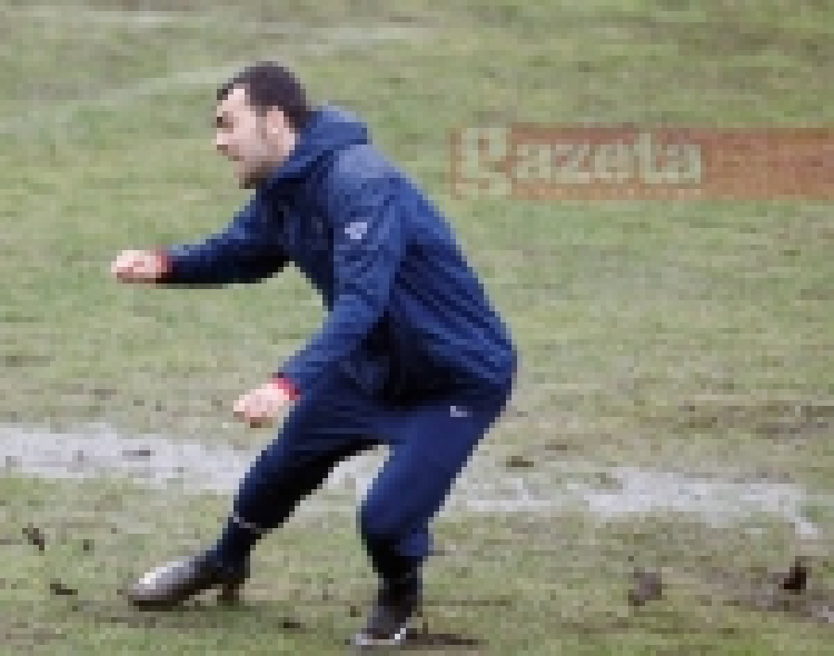 FOTO / Antrenament în noroi, episodul doi! Vezi imagini cu jucătorii Stelei!