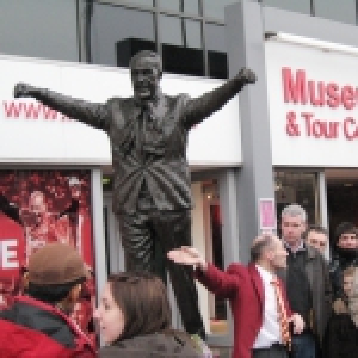 Ialomiţenii încearcă imposibilul la Liverpool » "Profităm!"